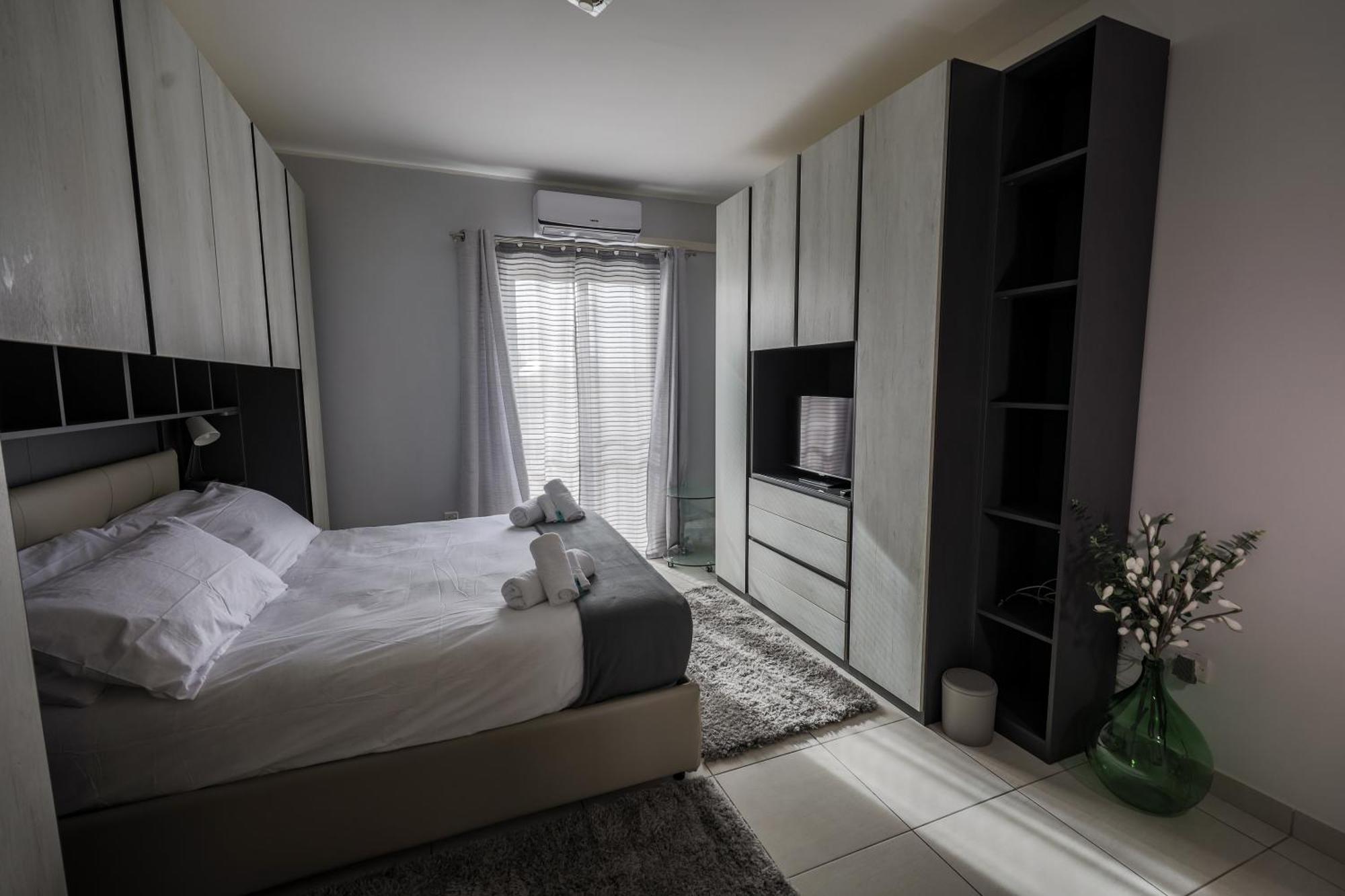 The Podium Apartment Żebbuġ Esterno foto