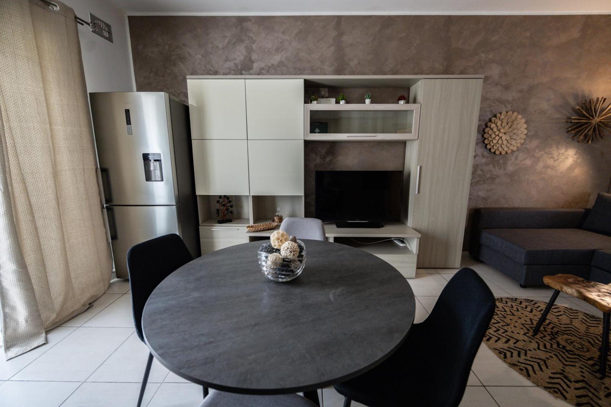 The Podium Apartment Żebbuġ Esterno foto